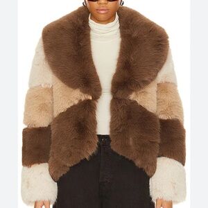 EUC OW Colorado Jacket no signs of wear. Worn twice. Stored in a smoke free home